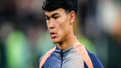 李诗沣马来西亚羽球赛顺利晋级下一轮